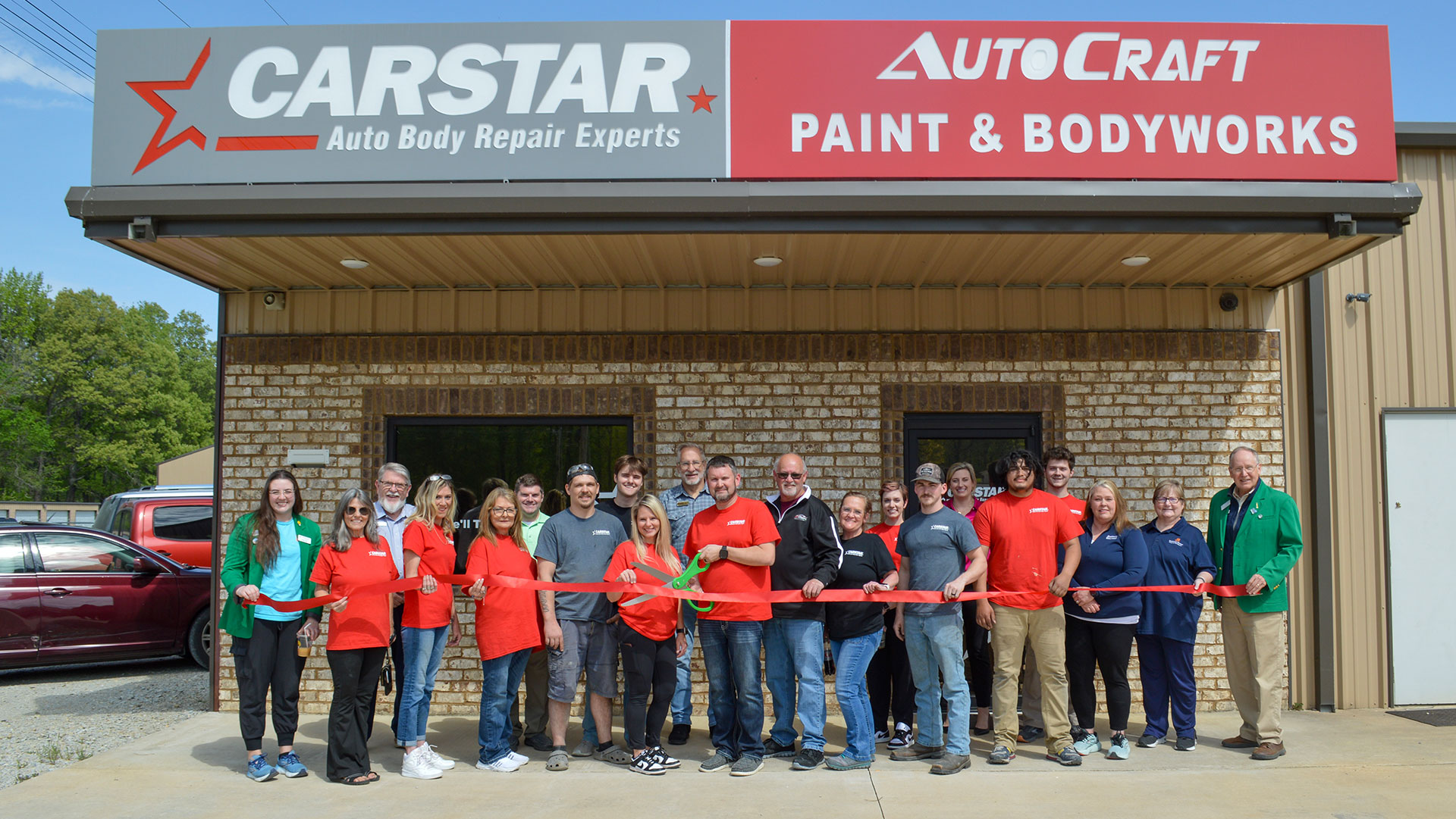 Carstar Auto body repair hosting a ribbon cutting!
