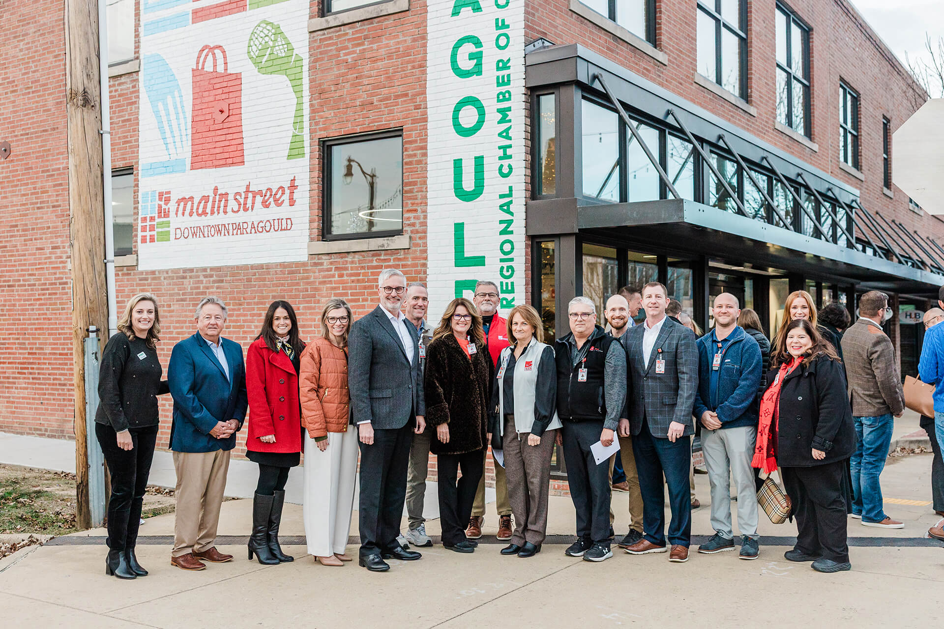 Grand opening ribbon cutting for the new Paragould Regional Chamber of Commerce office
